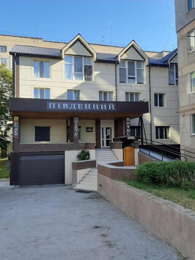Hotel Pivdennyi Oleksandriia Eksteriør bilde